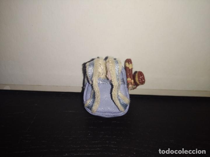 Mu&ntilde;ecas modernas: Bolso de mu&ntilde;eca bratz o mini bratz - Foto 3
