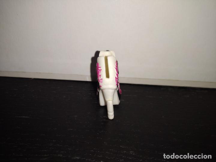 Mu&ntilde;ecas modernas: Zapato de mu&ntilde;eca Monster high - Foto 3