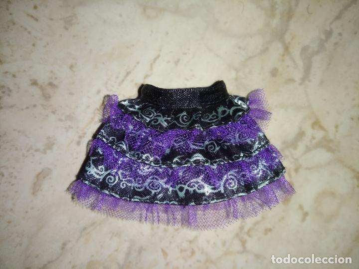 Mu&ntilde;ecas modernas: Falda de mu&ntilde;eca Monster high - Foto 1