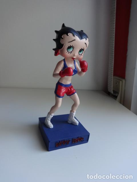 Mu&ntilde;ecas modernas: MU&Ntilde;ECA BETTY BOOP IMPOLUTA - Foto 1