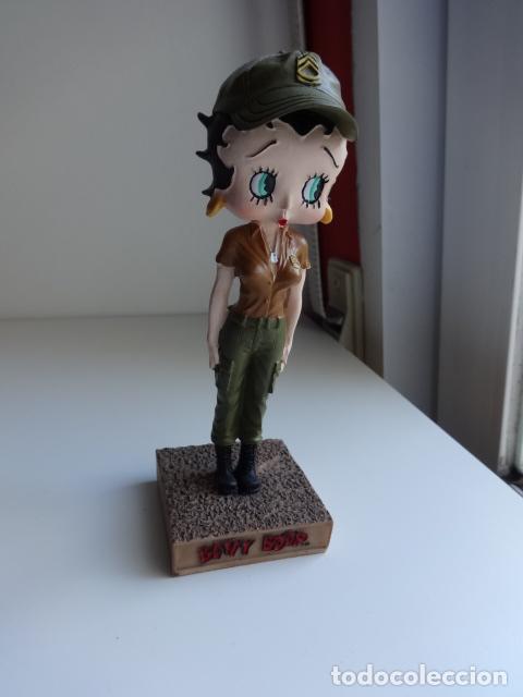 Mu&ntilde;ecas modernas: MU&Ntilde;ECA BETTY BOOP IMPOLUTA - Foto 1