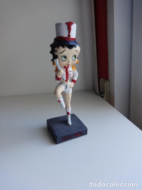 Mu&ntilde;ecas modernas: MU&Ntilde;ECA BETTY BOOP IMPOLUTA - Foto 1