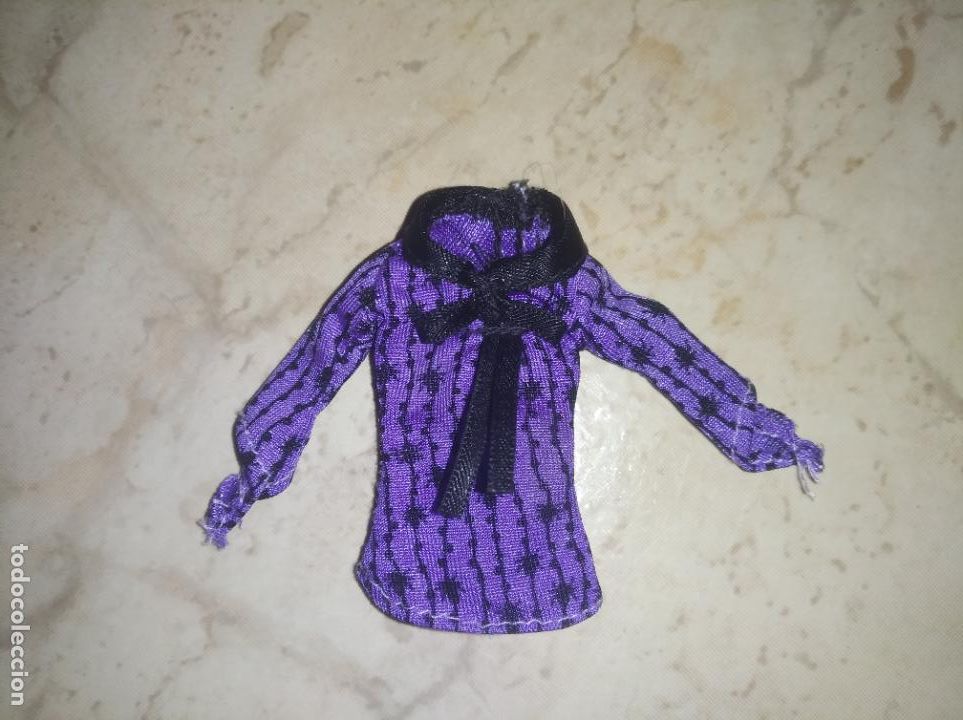 Mu&ntilde;ecas modernas: Camisa de mu&ntilde;eca Monster high - Foto 1