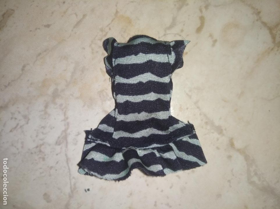 Mu&ntilde;ecas modernas: Camisa de mu&ntilde;eca Monster high - Foto 2