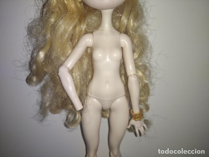 Mu&ntilde;ecas modernas: Mu&ntilde;eca ever after high - Foto 3