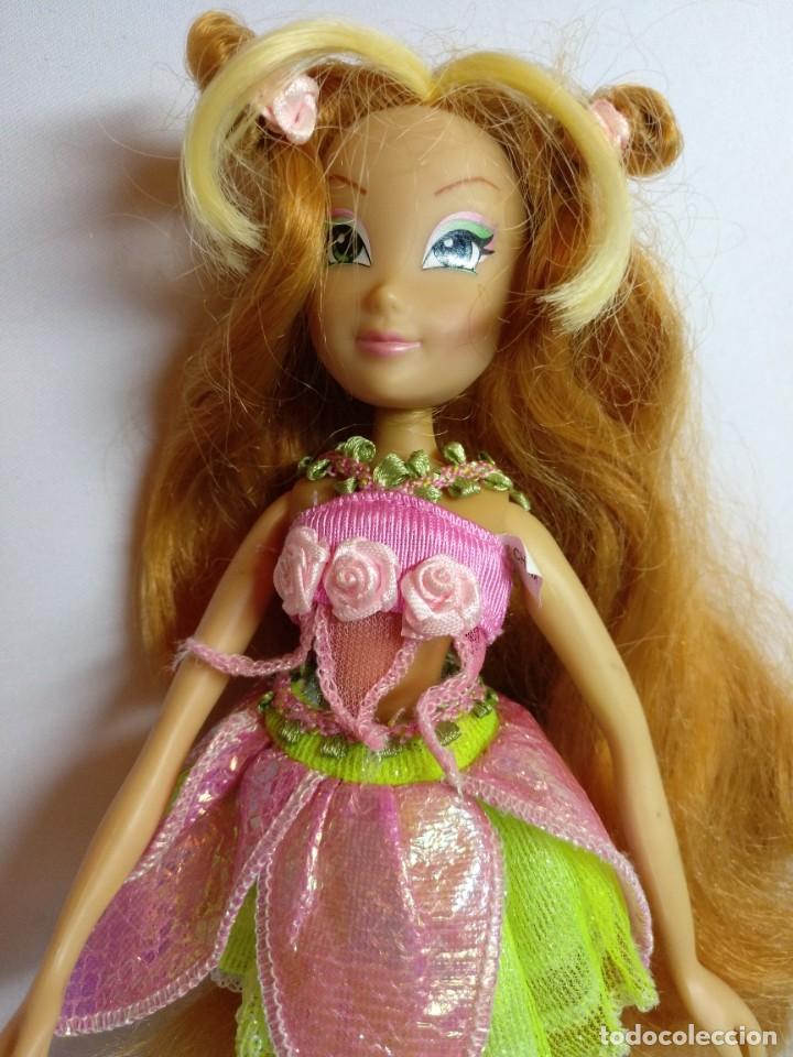 Mu&ntilde;ecas modernas: Mu&ntilde;eca Winx Club N&ordm;8 FLORA - Foto 2