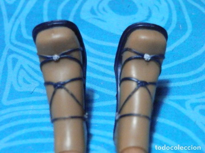 Mu&ntilde;ecas modernas: MU&Ntilde;ECA BRATZ TM MGA 2001 EN NUCA - Foto 6