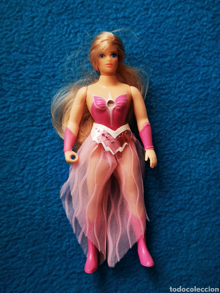 Mu&ntilde;ecas modernas: SHERA EL REINO MAGICO - Foto 1