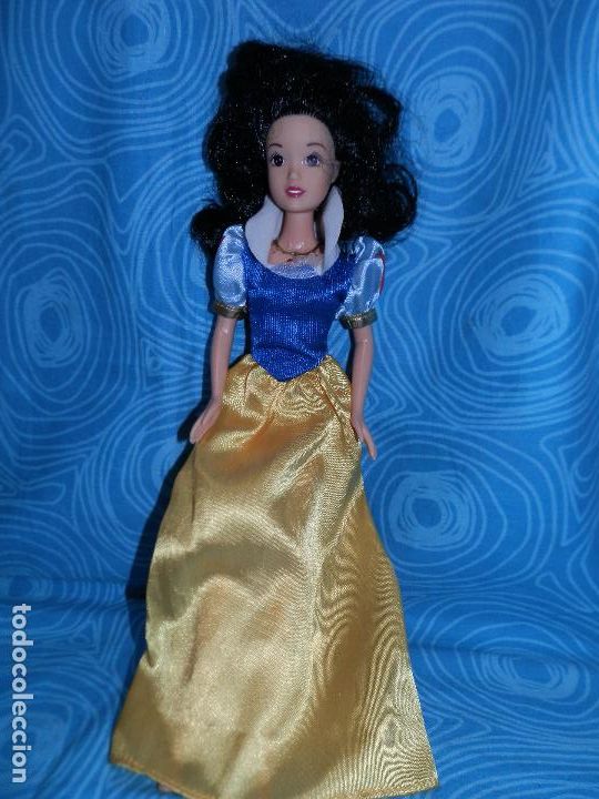 Mu&ntilde;ecas modernas: MU&Ntilde;ECA BLANCANIEVES DISNEY SIMBA - Foto 1