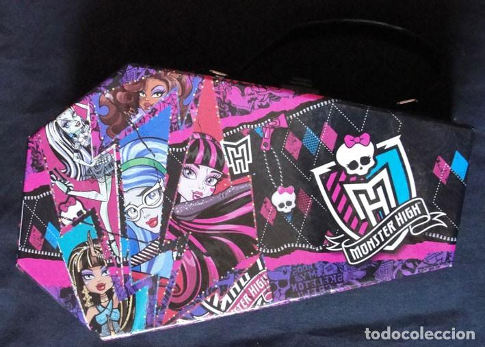 Mu&ntilde;ecas modernas: MONSTER HIGH - MALETIN EN FORMA DE ATAUD - - Foto 3