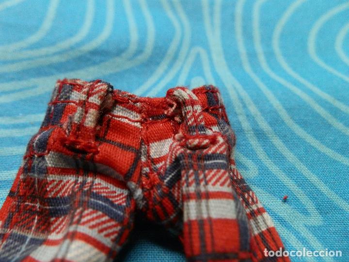 Mu&ntilde;ecas modernas: PANTAL&Oacute;N DE MU&Ntilde;ECA BRATZ WINTER TIME - Foto 3