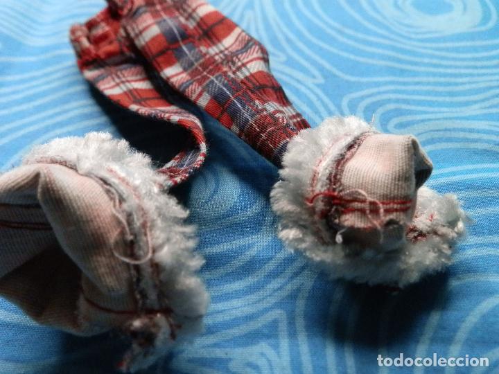 Mu&ntilde;ecas modernas: PANTAL&Oacute;N DE MU&Ntilde;ECA BRATZ WINTER TIME - Foto 4