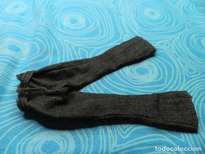 Mu&ntilde;ecas modernas: PANTAL&Oacute;N DE MU&Ntilde;ECA BRATZ - Foto 2