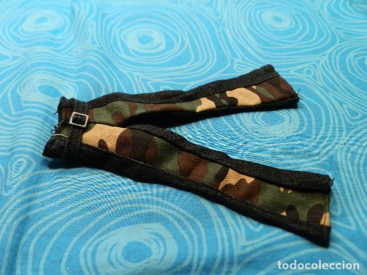 Mu&ntilde;ecas modernas: PANTAL&Oacute;N DE MU&Ntilde;ECA BRATZ - Foto 1