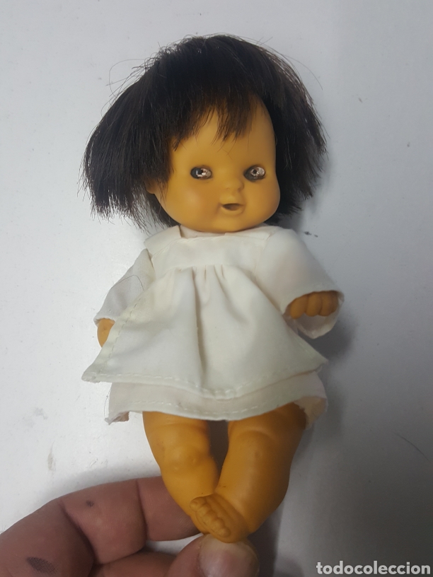 Mu&ntilde;ecas modernas: Mu&ntilde;eca de 15 cm de goma con ropa de enfermera - Foto 1