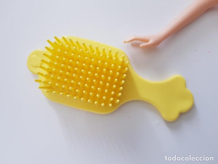 Mu&ntilde;ecas modernas: Peine - Foto 2