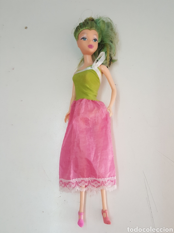 Mu&ntilde;ecas modernas: Mu&ntilde;eca sin marca de 30 cms. altura - Foto 1