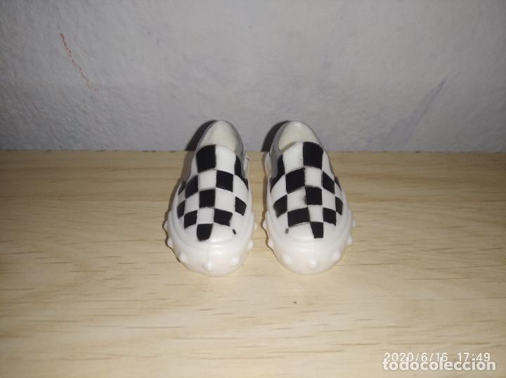 Mu&ntilde;ecas modernas: Zapatos de mu&ntilde;eco Monster high - Foto 2