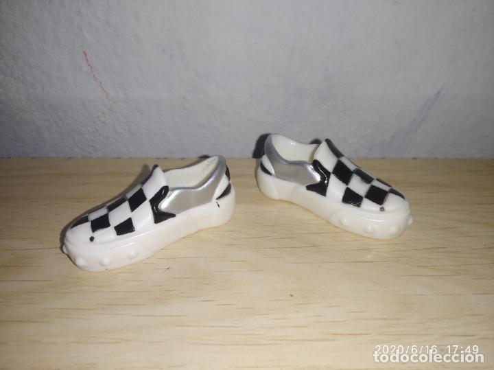 Mu&ntilde;ecas modernas: Zapatos de mu&ntilde;eco Monster high - Foto 1