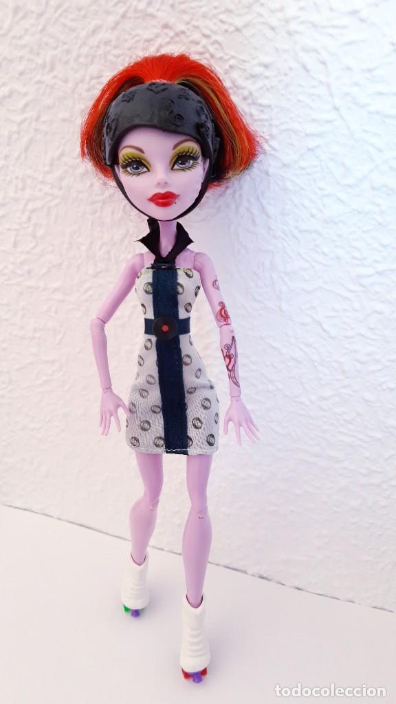 Mu&ntilde;ecas modernas: Monster High Operetta Roller Maze - Foto 5