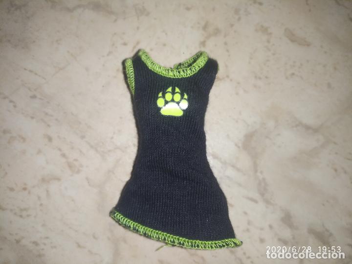 Mu&ntilde;ecas modernas: Camisa de mu&ntilde;eca monster high - Foto 1