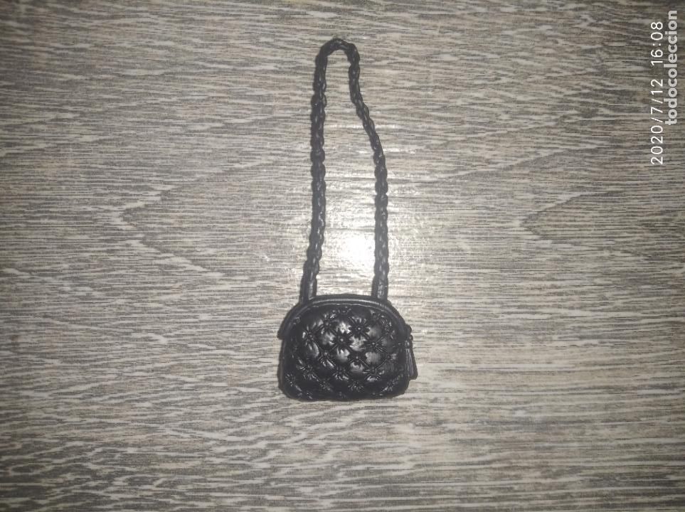 Mu&ntilde;ecas modernas: Bolso de mu&ntilde;eca monster high - Foto 2