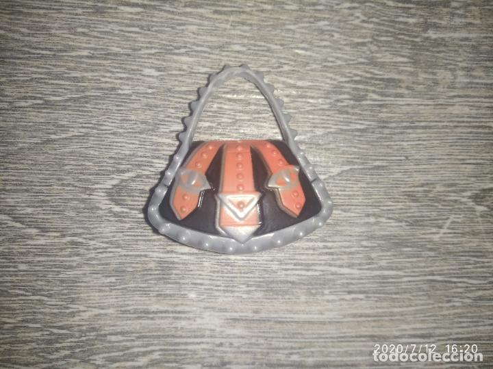 Mu&ntilde;ecas modernas: Bolso de mu&ntilde;eca monster high - Foto 1