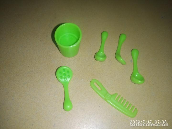 Mu&ntilde;ecas modernas: Lote accesorios mu&ntilde;eca Polly pocket - Foto 1