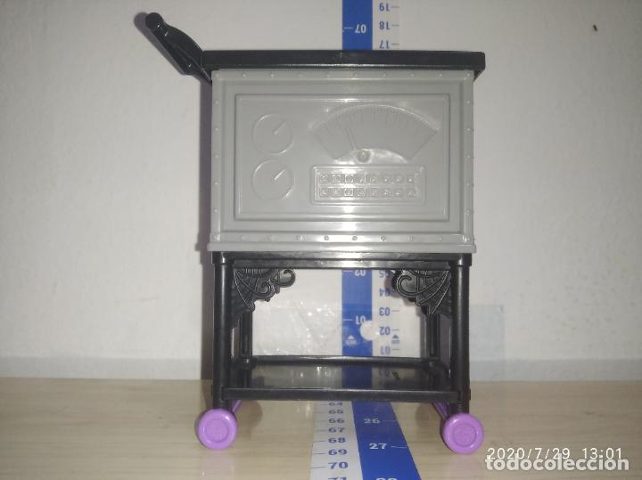 Mu&ntilde;ecas modernas: Carrito accesorio de Monster high - Foto 6