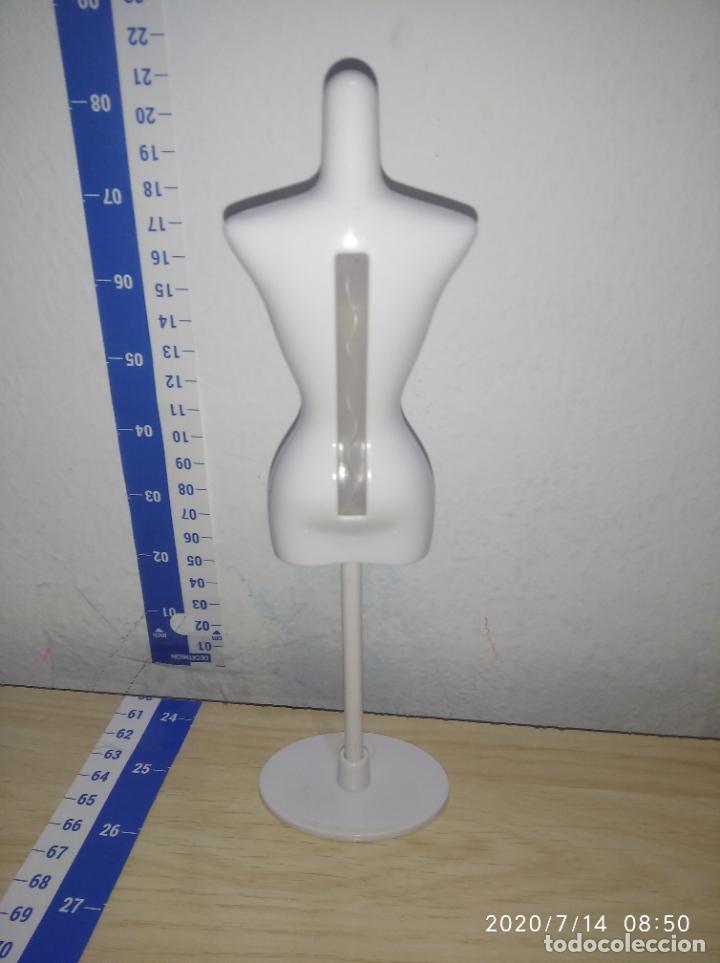 Mu&ntilde;ecas modernas: Maniqui de mu&ntilde;eca harumica - Foto 2