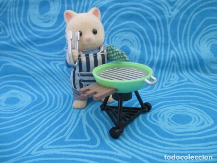 Mu&ntilde;ecas modernas: SYLVANIAN FAMILIES DIA DE BARBACOA - Foto 4