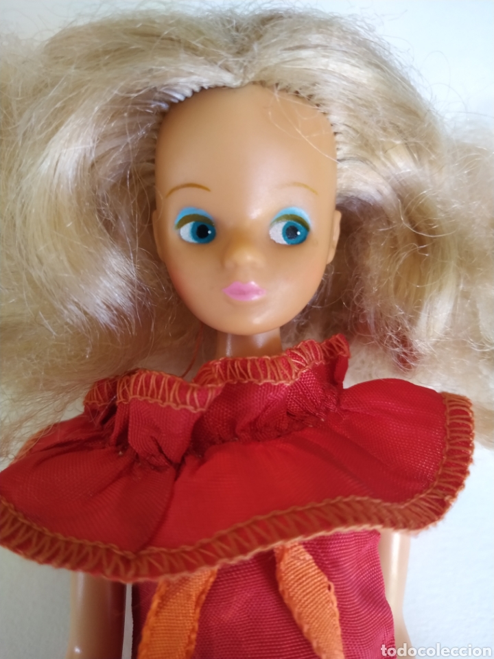 Mu&ntilde;ecas modernas: Mu&ntilde;eca inglesa Daisy Mary Quant a&ntilde;os 70 - Foto 1