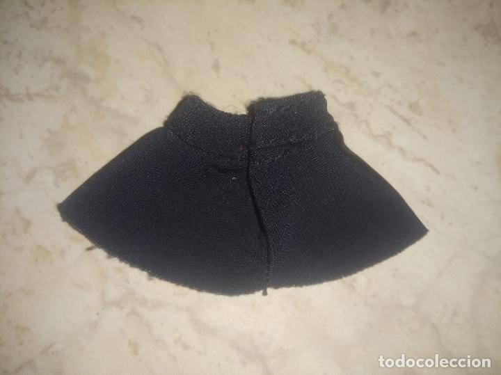Mu&ntilde;ecas modernas: Falda para mu&ntilde;eca bratz o Monster high - Foto 2