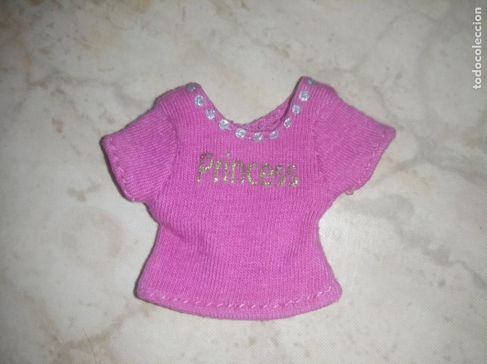 Mu&ntilde;ecas modernas: Camisa de mu&ntilde;eca Bratz - Foto 1