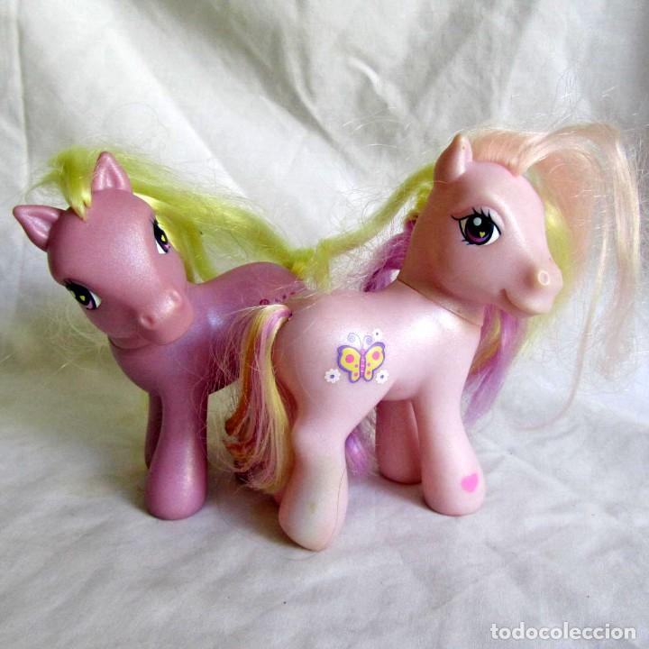 Mu&ntilde;ecas modernas: Pareja de peque&ntilde;os poneys - Foto 1