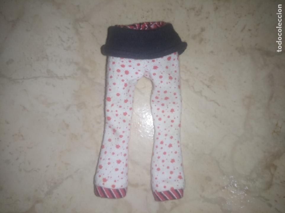 Mu&ntilde;ecas modernas: Pantal&oacute;n de mu&ntilde;eca Monster high - Foto 1