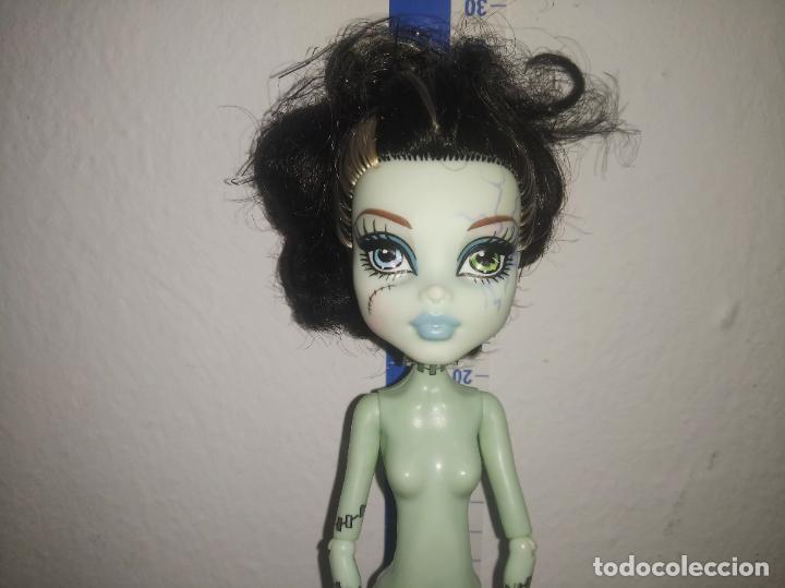 Mu&ntilde;ecas modernas: Mu&ntilde;eca Monster high frankie - Foto 1