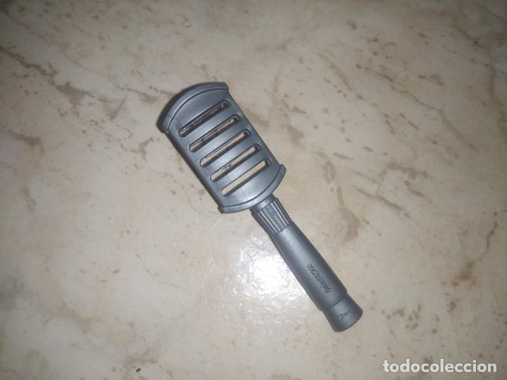 Mu&ntilde;ecas modernas: Peine de mu&ntilde;eca Bratz o liv - Foto 1
