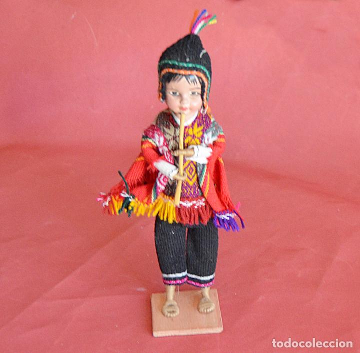 Mu&ntilde;ecas modernas: MU&Ntilde;ECO PERUANO - Foto 1