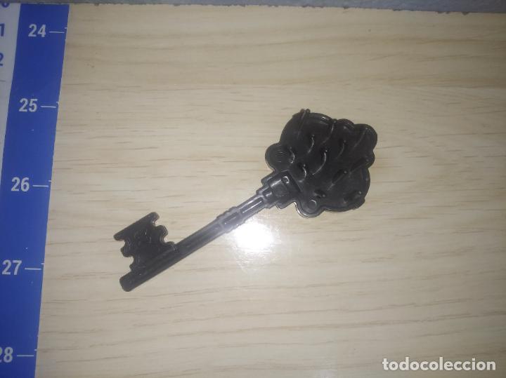 Mu&ntilde;ecas modernas: Peine llave de mu&ntilde;eca Monster high - Foto 3