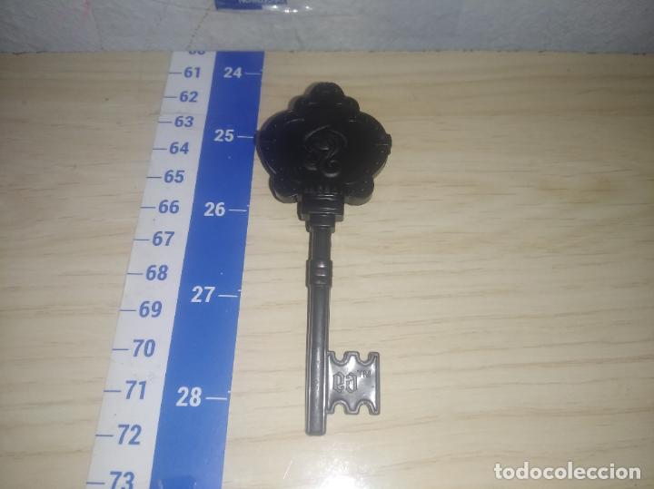 Mu&ntilde;ecas modernas: Peine llave de mu&ntilde;eca Monster high - Foto 1