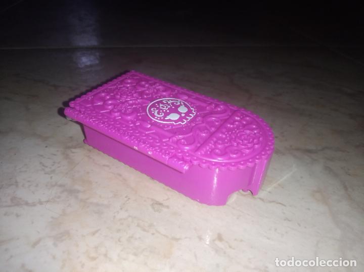 Mu&ntilde;ecas modernas: Accesorio de mu&ntilde;eca Monster high - Foto 4