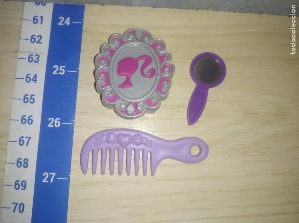 Mu&ntilde;ecas modernas: Lote accesorios de mu&ntilde;eca Barbie - Foto 1