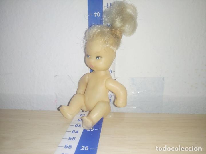 Mu&ntilde;ecas modernas: Peque&ntilde;a y antigua mu&ntilde;eca bebe - Foto 6
