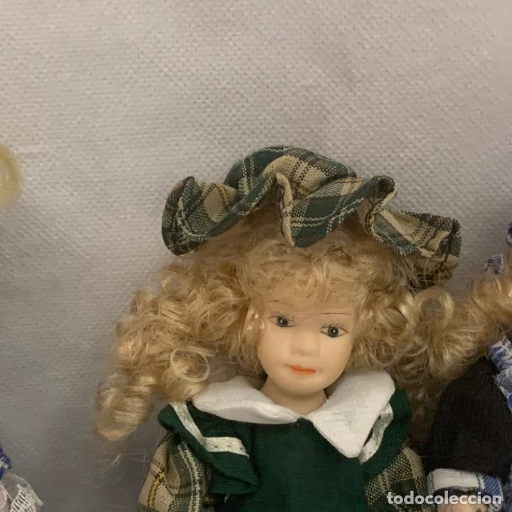 Mu&ntilde;ecas modernas: LOTE DE 6 MU&Ntilde;ECAS PEQUE&Ntilde;AS - Foto 3