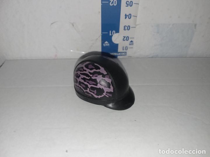 Mu&ntilde;ecas modernas: Accesorio gorra de mu&ntilde;eca monster high - Foto 3