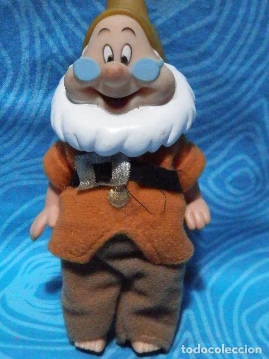 Mu&ntilde;ecas modernas: ENANITO SABIO DISNEY SIMBA - Foto 1