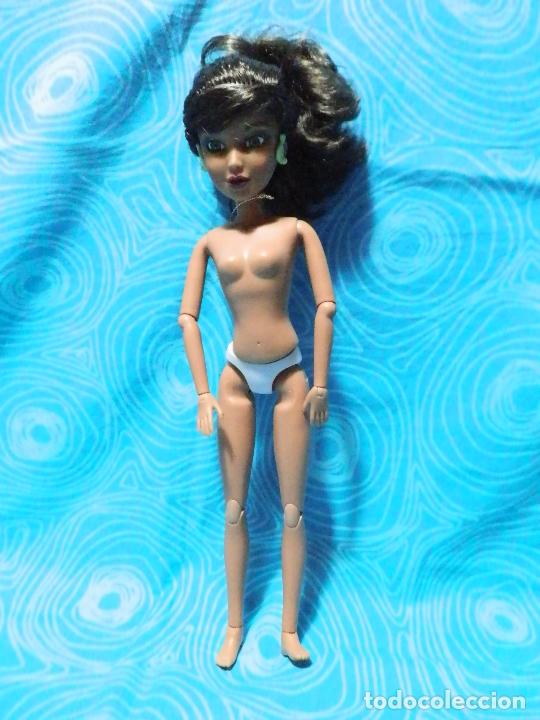 Mu&ntilde;ecas modernas: MU&Ntilde;ECA LIV SPIN MASTER 2009 - Foto 5