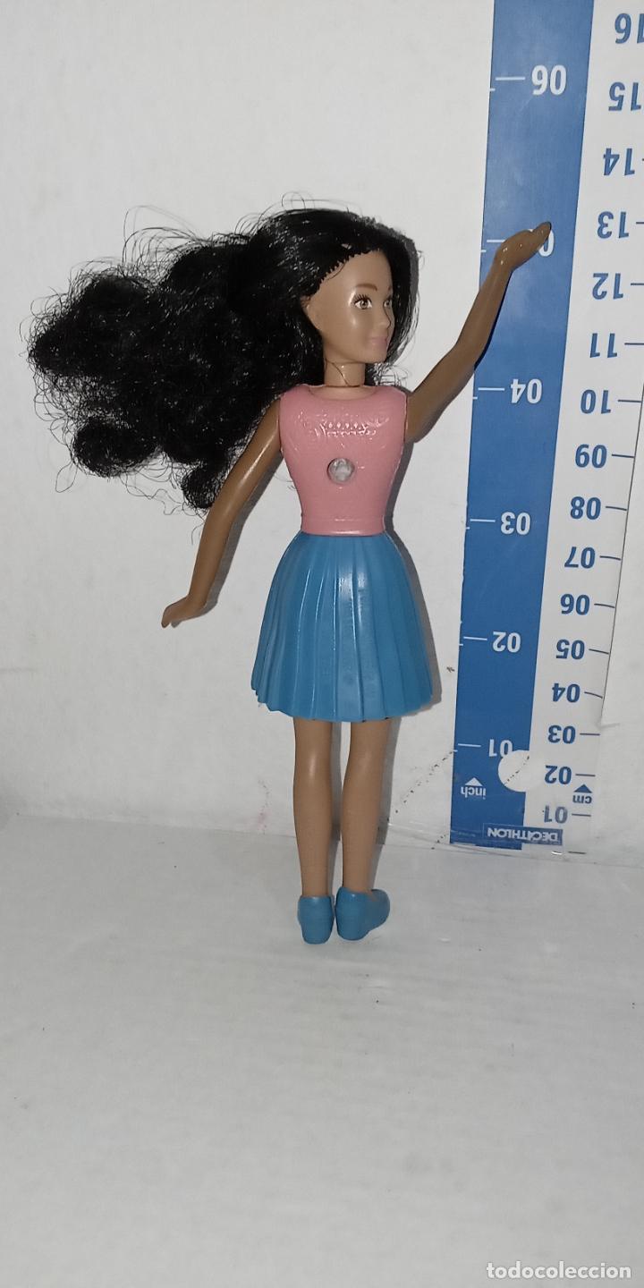 Mu&ntilde;ecas modernas: Mu&ntilde;eca morena Barbie burger King - Foto 4