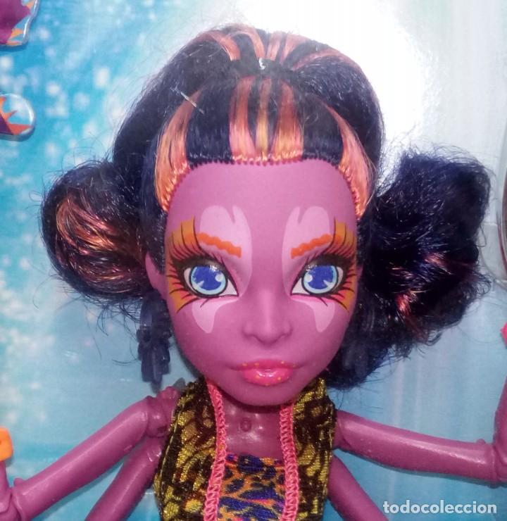Mu&ntilde;ecas modernas: Mu&ntilde;eca Monster High Kala Merri - Foto 2